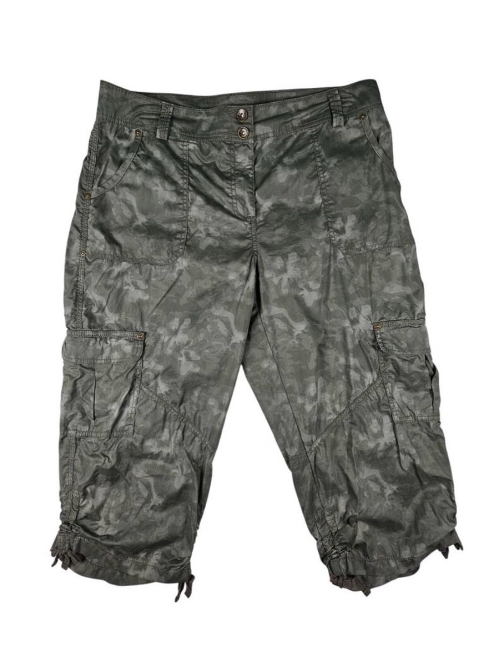 Style & Co Women's 14 Green Gray Camo Print Cargo Capris Lightweight
Adjustable